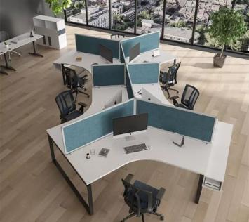 Comment créer des espaces de travail modulables et des bureaux bien cloisonnés dans son entreprise ?