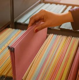 Comment bien ranger ses dossiers suspendus ?