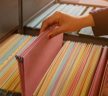 Comment bien ranger ses dossiers suspendus ?