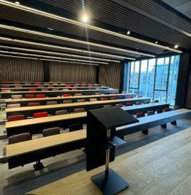 Aménagement professionnel : Université de Chicago à Paris