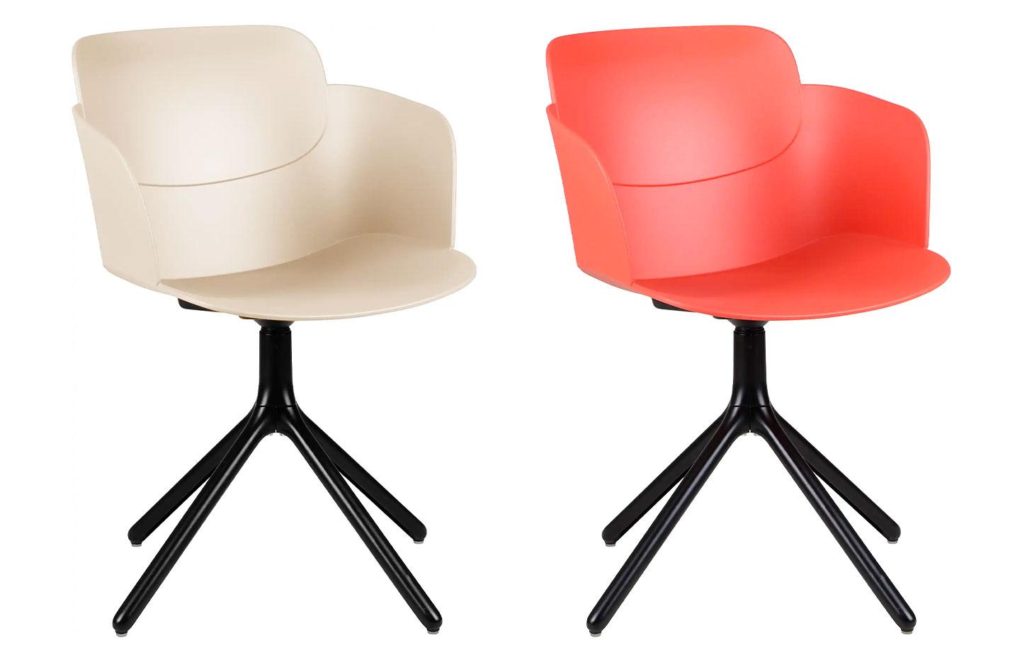 Chaise visiteur avec structure pyramidale avec accoudoirs - Gamme ailama - France Bureau