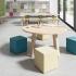 Table de réunion round avec piétement aspect bois, gamme Akka - France Bureau