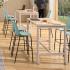 Table haute design industriel, structure métal noir et plateau stratifié bois, ambiance détendue, gamme Altai Haute - France Bureau