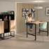 Table partagée hauteur bar, idéale pour zones projets, structure noire et plateau effet bois, gamme Altai Haute - France Bureau