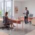 Bureaux individuels pieds arche Pêche et consoles B-box en open space, gamme Aronde - France Bureau