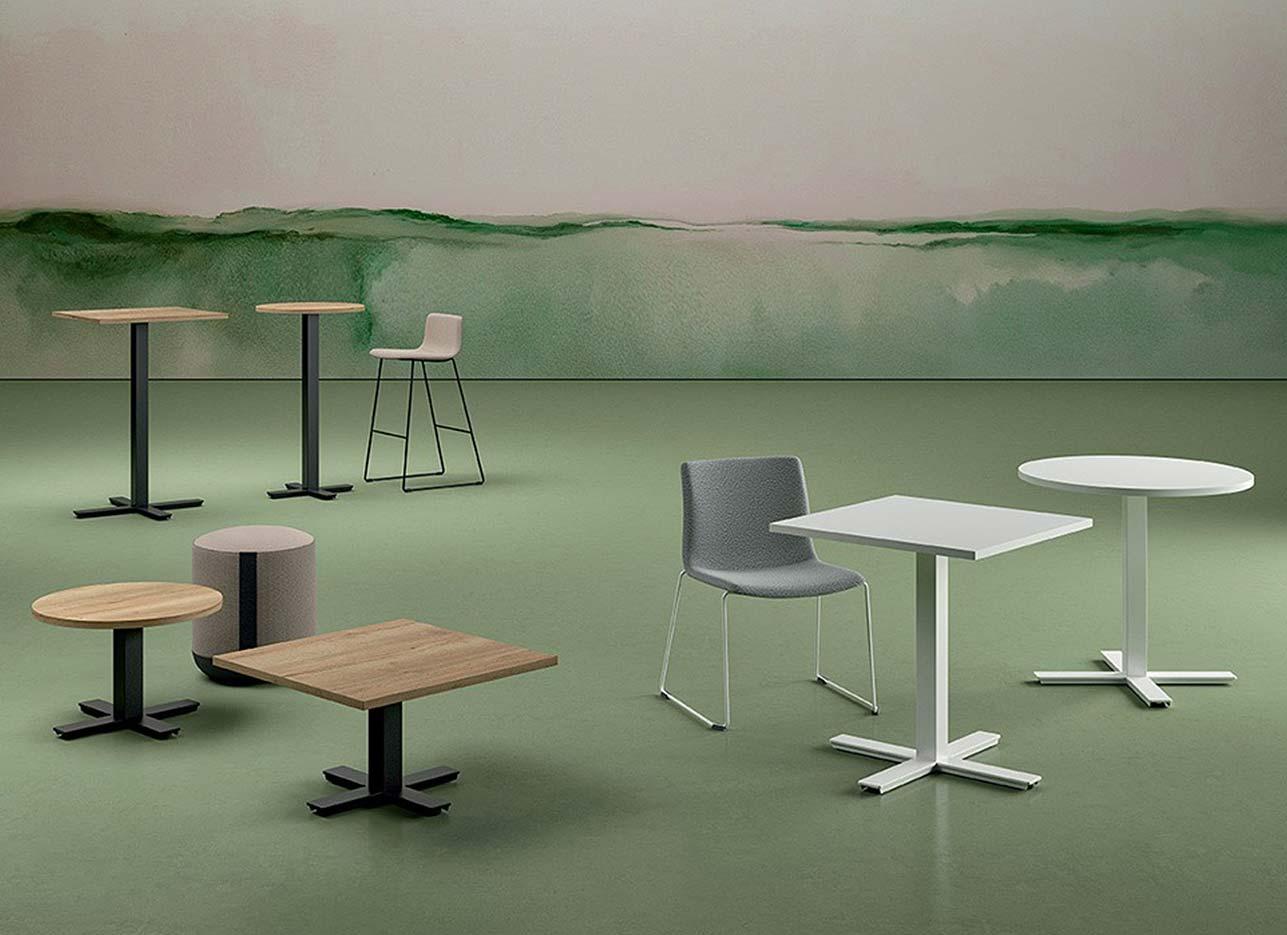 Tables de réunion réglables en hauteur, formes et finitions variées en espace collaboratif, gamme Baxter - France Bureau