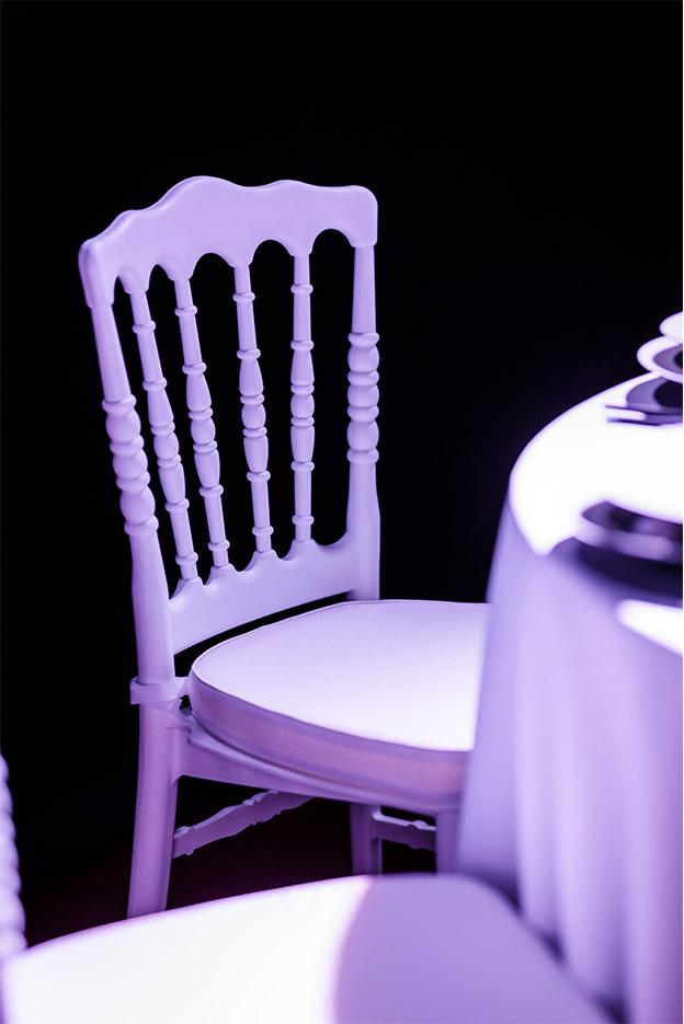 Table et chaise d\'extérieur, polypropylène fibre de verre ou bois d\'orme, gamme Bondy - France Bureau