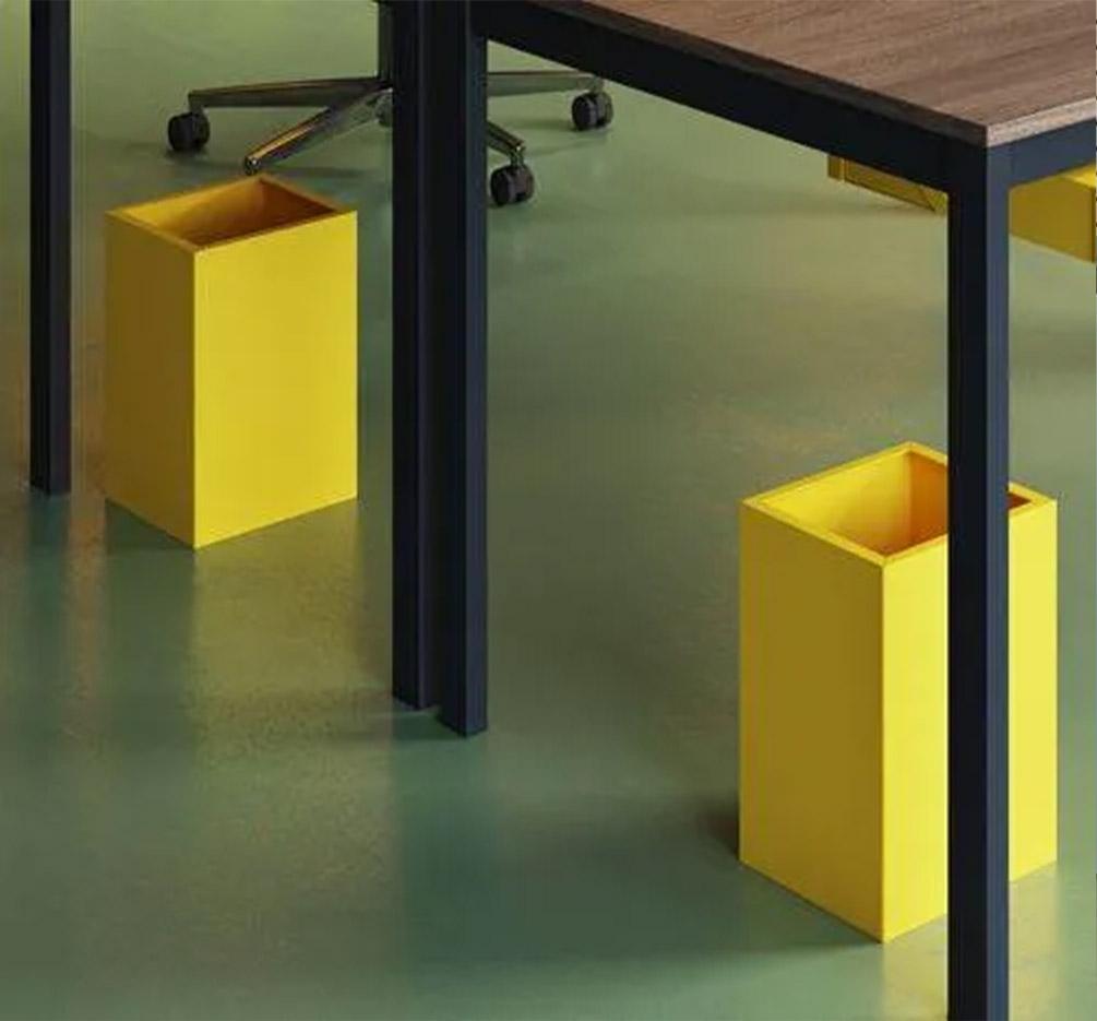 Corbeille à papier en métal disponible en 9 coloris - Gamme Carse - France bureau	