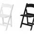 Table et chaise d\'extérieur structure en polypropylène et assise similicuir, gamme Cibiana - France Bureau
