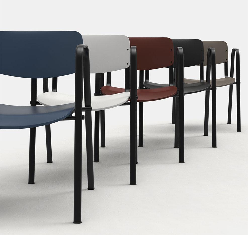 Chaise de réunion en polypropylène avec accoudoirs - Gamme Cofio Meet - France Bureau