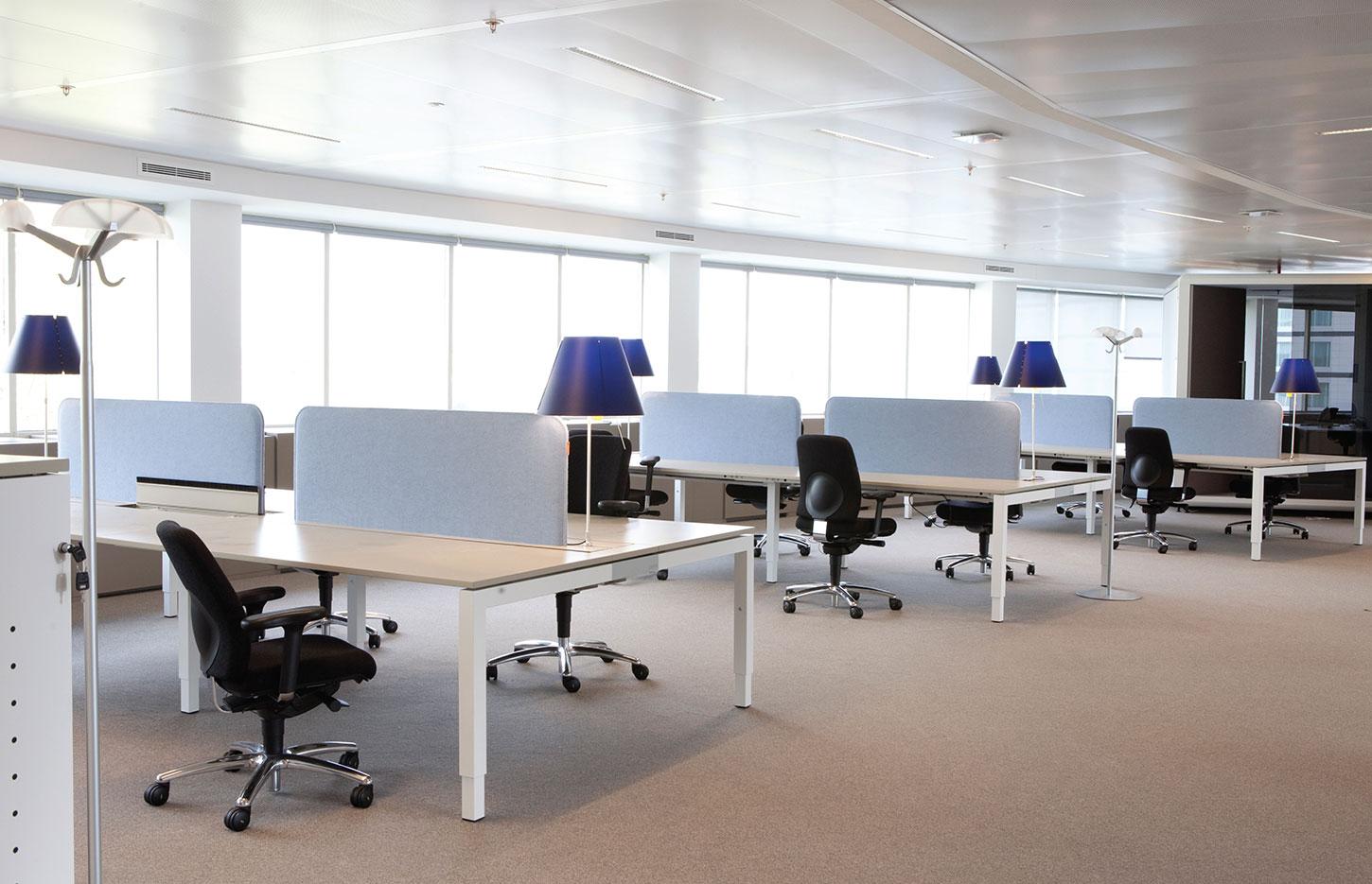 Séparateur de bureau à absorption phonique, bords droits ou arrondis, gamme Echoes Front - France Bureau