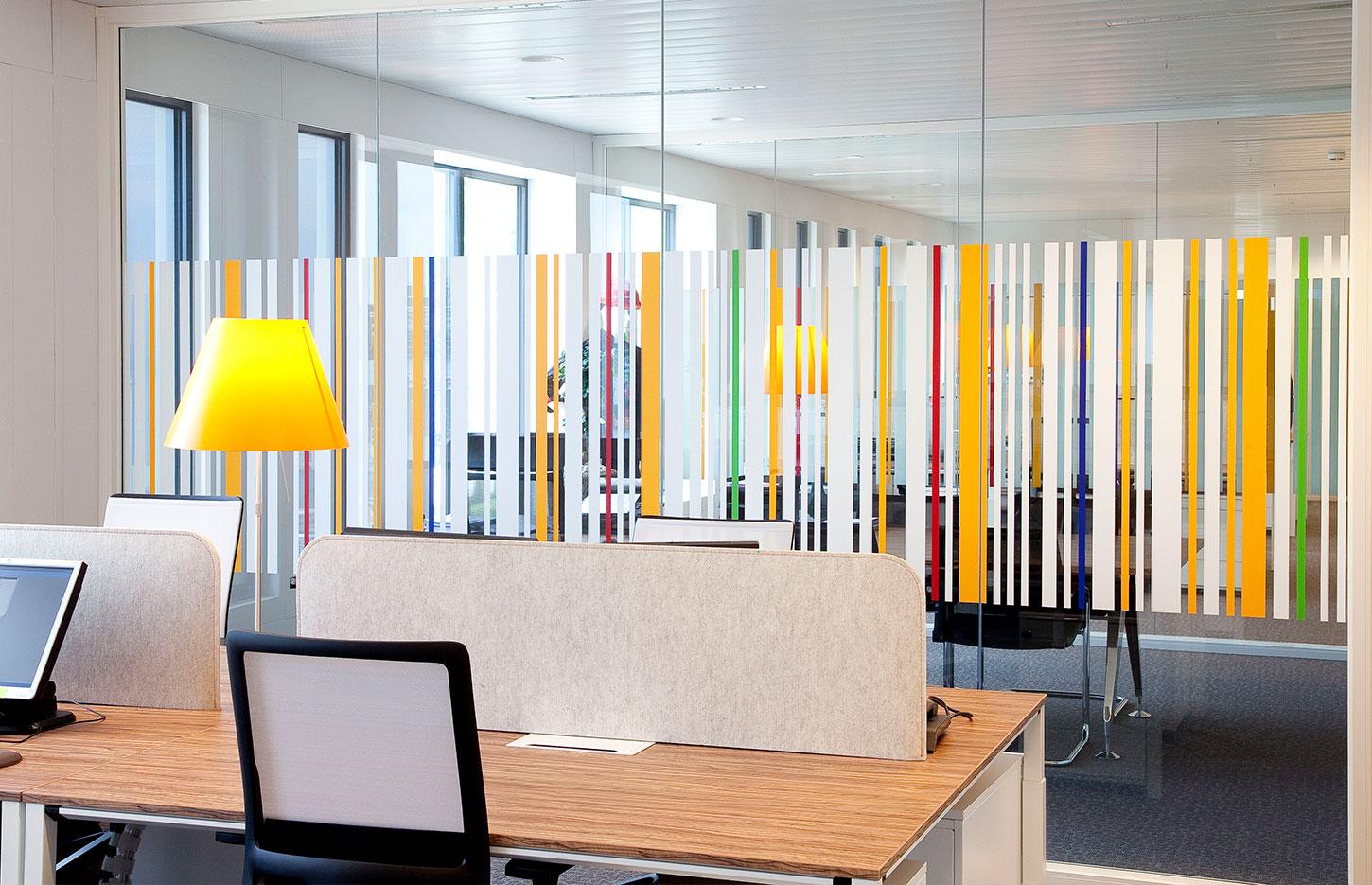 Séparateur de bureau à absorption phonique, bords droits ou arrondis, gamme Echoes Front - France Bureau