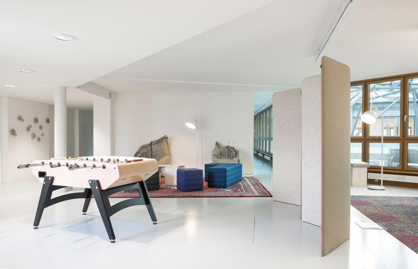 Cloison acoustique avec revêtement à absorption phonique, nombreuse dimension disponible, gamme Echoes Part - France Bureau