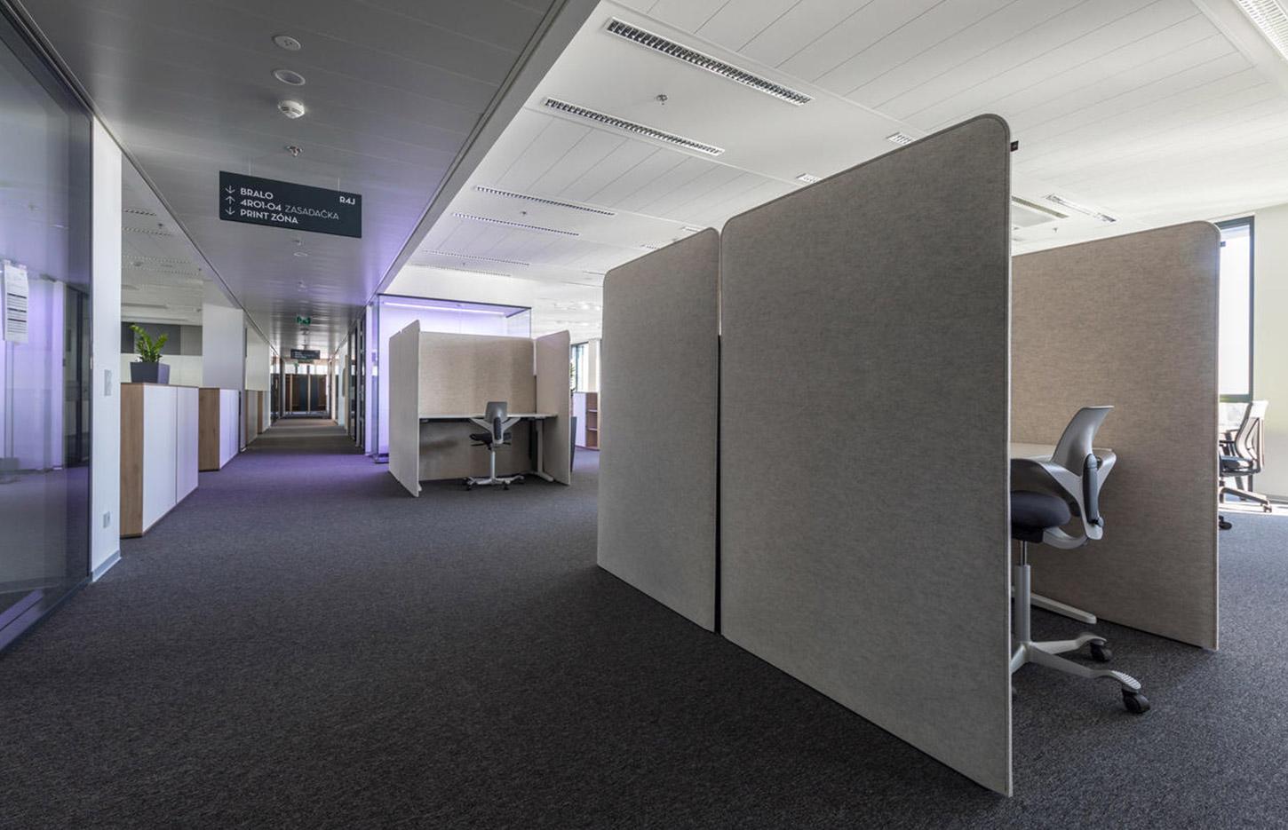 Cloison acoustique avec revêtement à absorption phonique, nombreuse dimension disponible, gamme Echoes Part - France Bureau