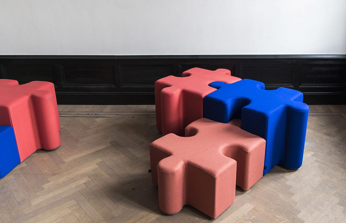 Pouf d\'accueil largeur 85 hauteur 30 cm avec revêtement phonique, gamme Echoes Puzzle - France Bureau
