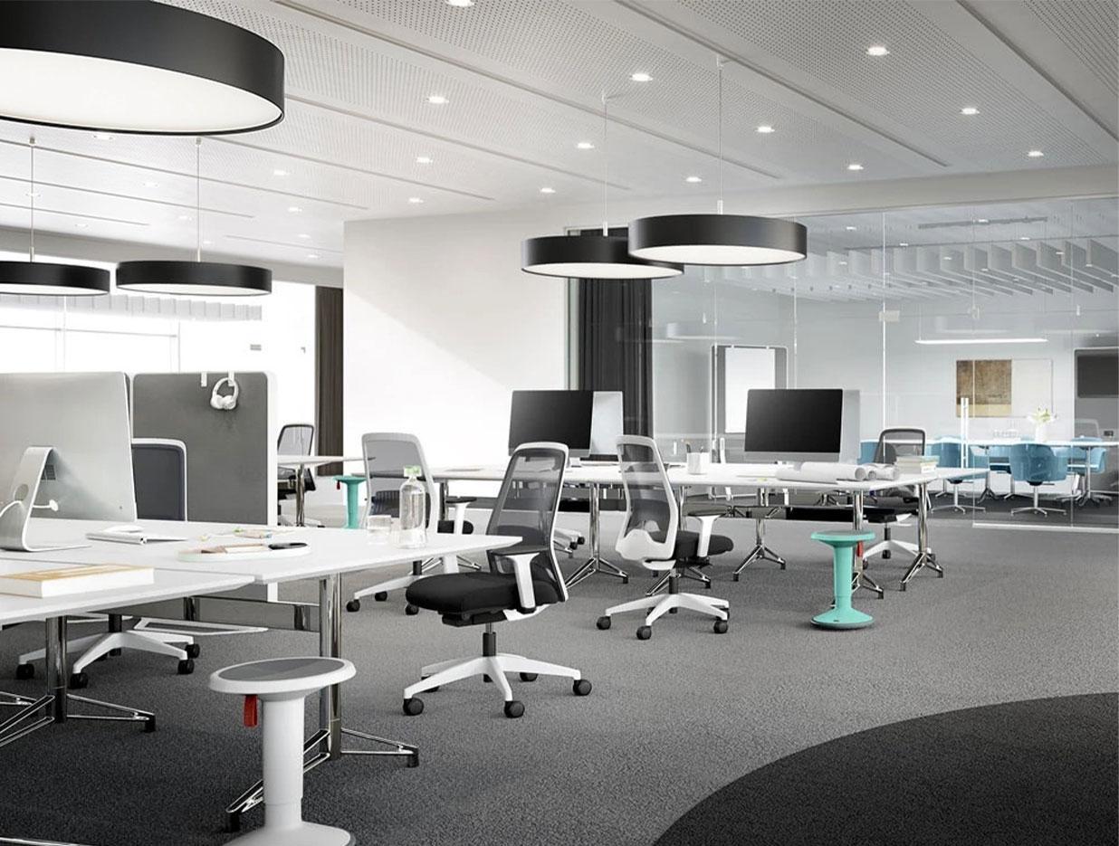 Siège ergonomique avec accoudoirs 3D, soutien lombaire, translation d\'assise, mécanisme synchrone et option tétière - gamme everyis1 couleur - france bureau