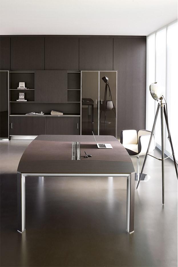 Bureau de direction avec cadre aluminium en bois ou verre, gamme Grivola - France Bureau