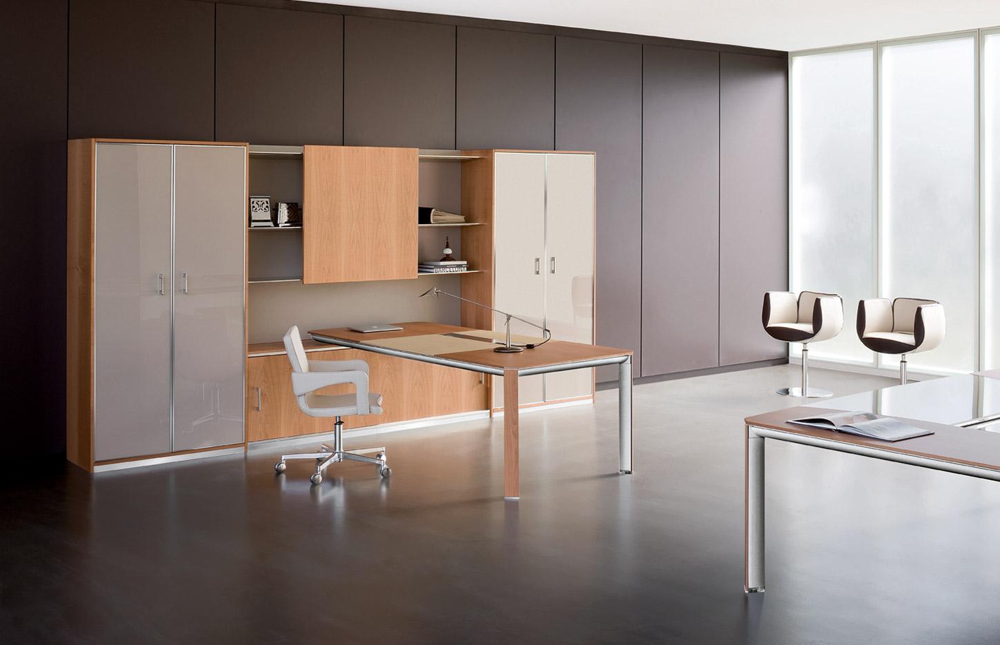 Bureau de direction avec cadre aluminium en bois ou verre, gamme Grivola - France Bureau