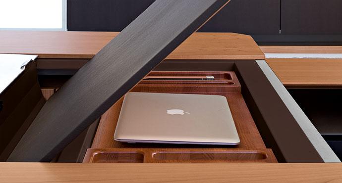Description Grivola Bureau direction
