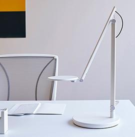 Humanscale light