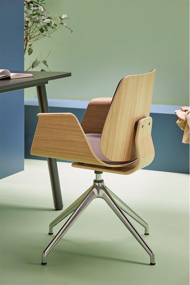 Chaises en bois de chêne rembourré tissu ou similicuir, gamme Kerio - France Bureau