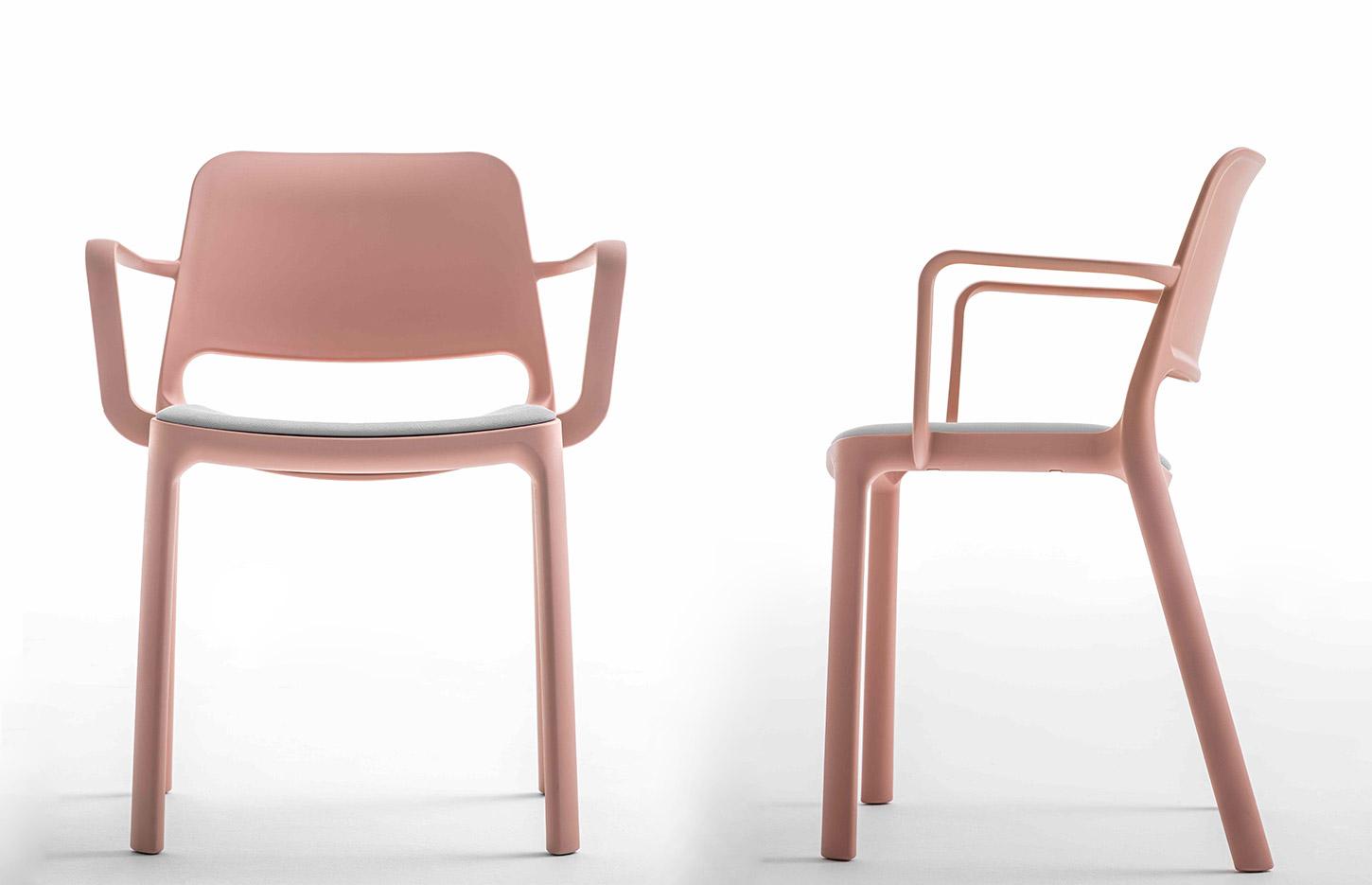 Chaise en polypropylène avec accoudoirs et coussin en option, gamme Lugano, France Bureau