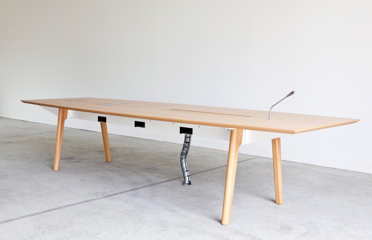 Table de conférence bois plaqué ébénisterie, Fabrication Française, gamme Nature et bois - France Bureau 