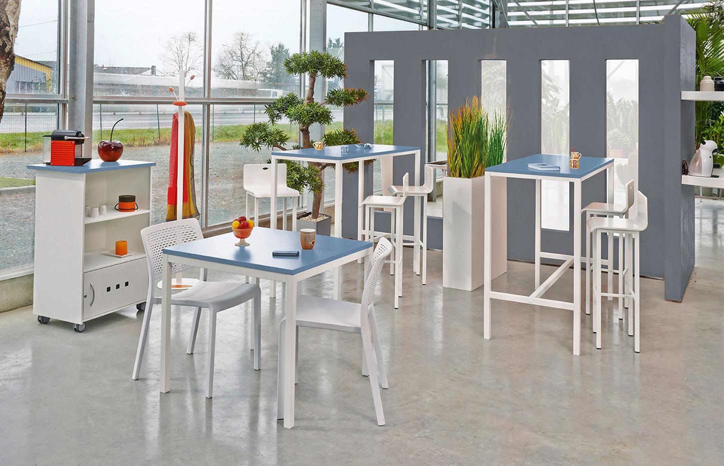 Table de cafétéria haute ronde carré ou rectangulaire mélaminé, gamme Orba - France Bureau