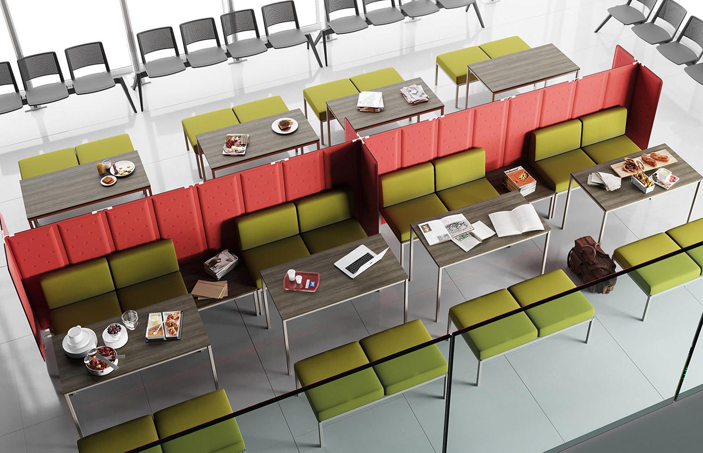 Cloison amovible bureau avec canapé table trapèze et table basse, gamme Pico Play - France Bureau