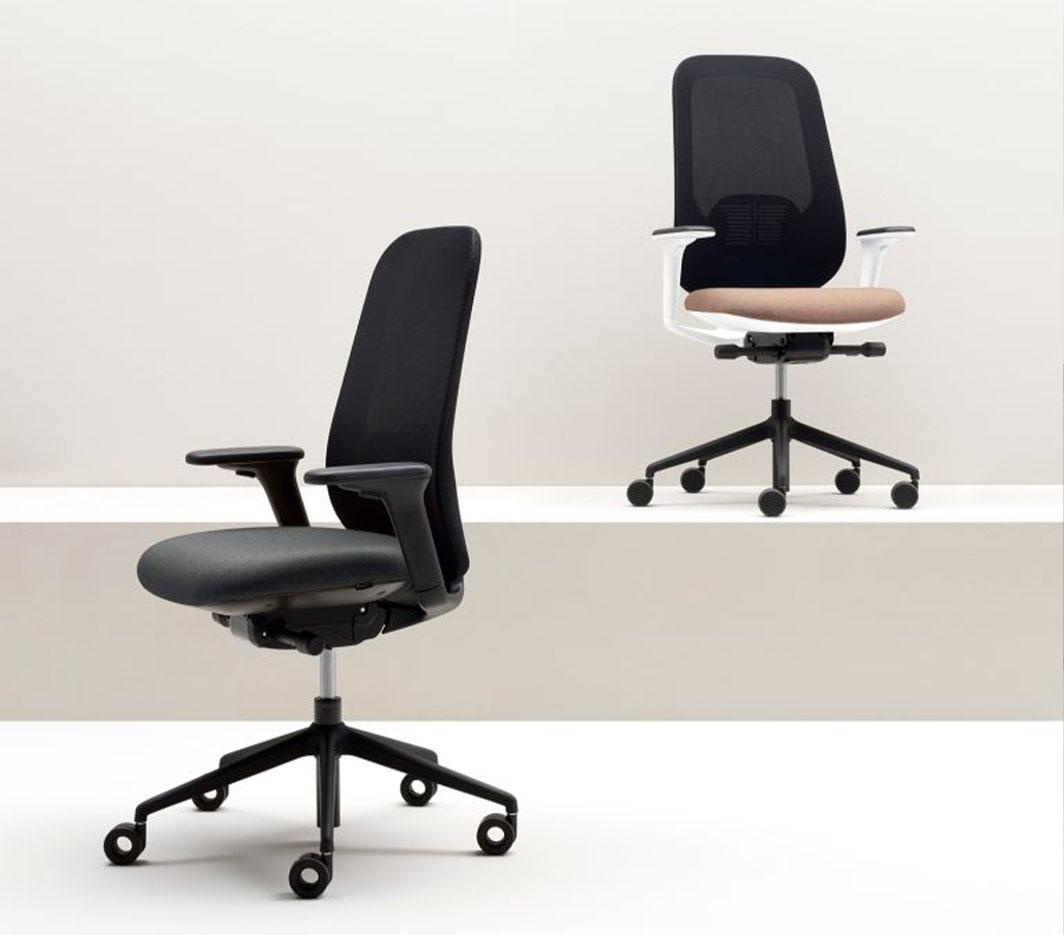 Siège opératif avec accoudoirs 4D, translation d\'assise et soutien lombaire réglable - Gamme Sabor - France Bureau	