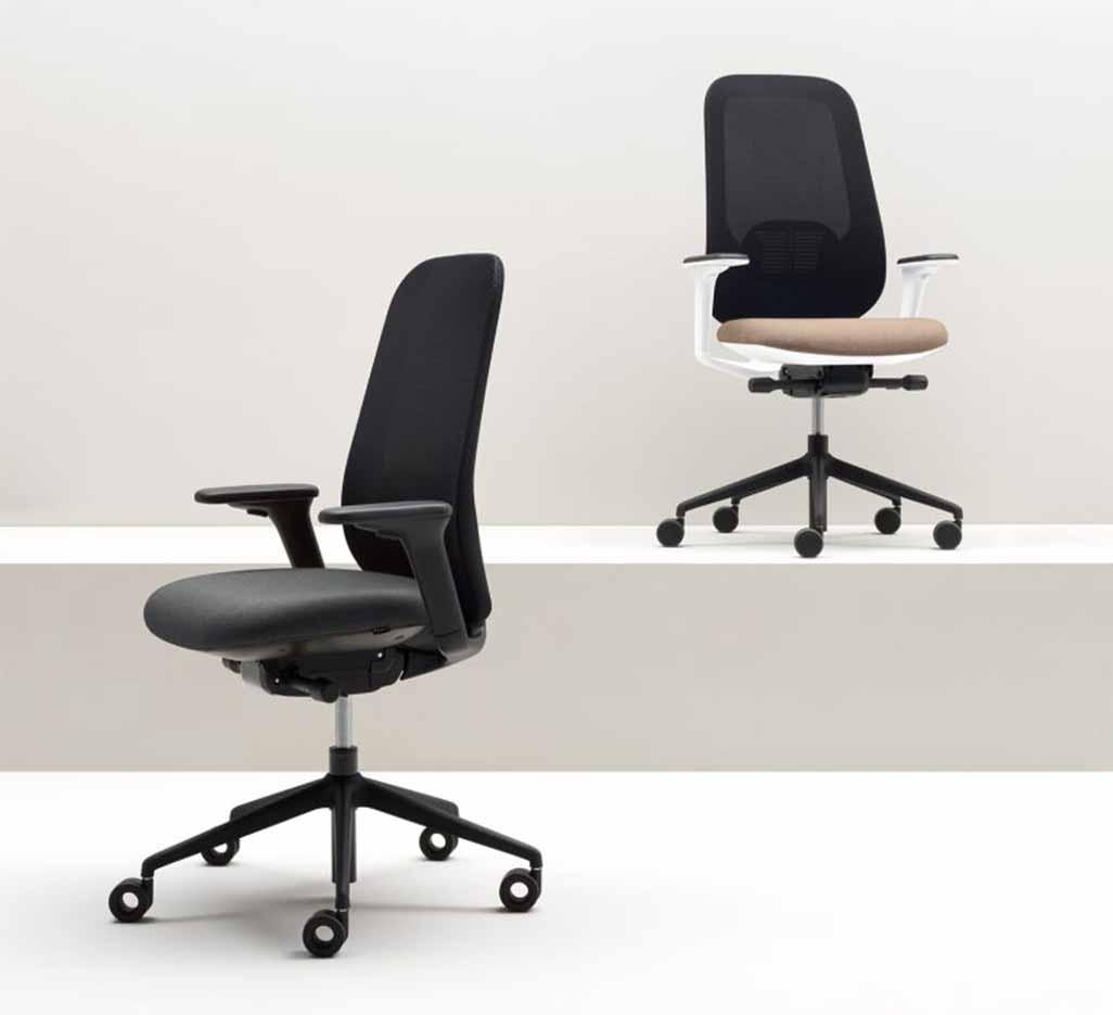 Siège opératif avec accoudoirs 4D, translation d\'assise et soutien lombaire réglable - Gamme Sabor - France Bureau	