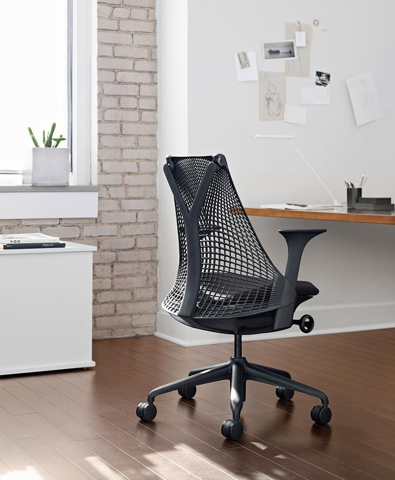 Siège de bureau ergonomique limiteur de bascule et profondeur d\'assise réglable, gamme Sayl - France Bureau