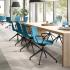 Chaises de réunion coque polypropylène bleu assise dossier rembourré pieds métal, gamme Shuffleis1 Interstuhl - France Bureau