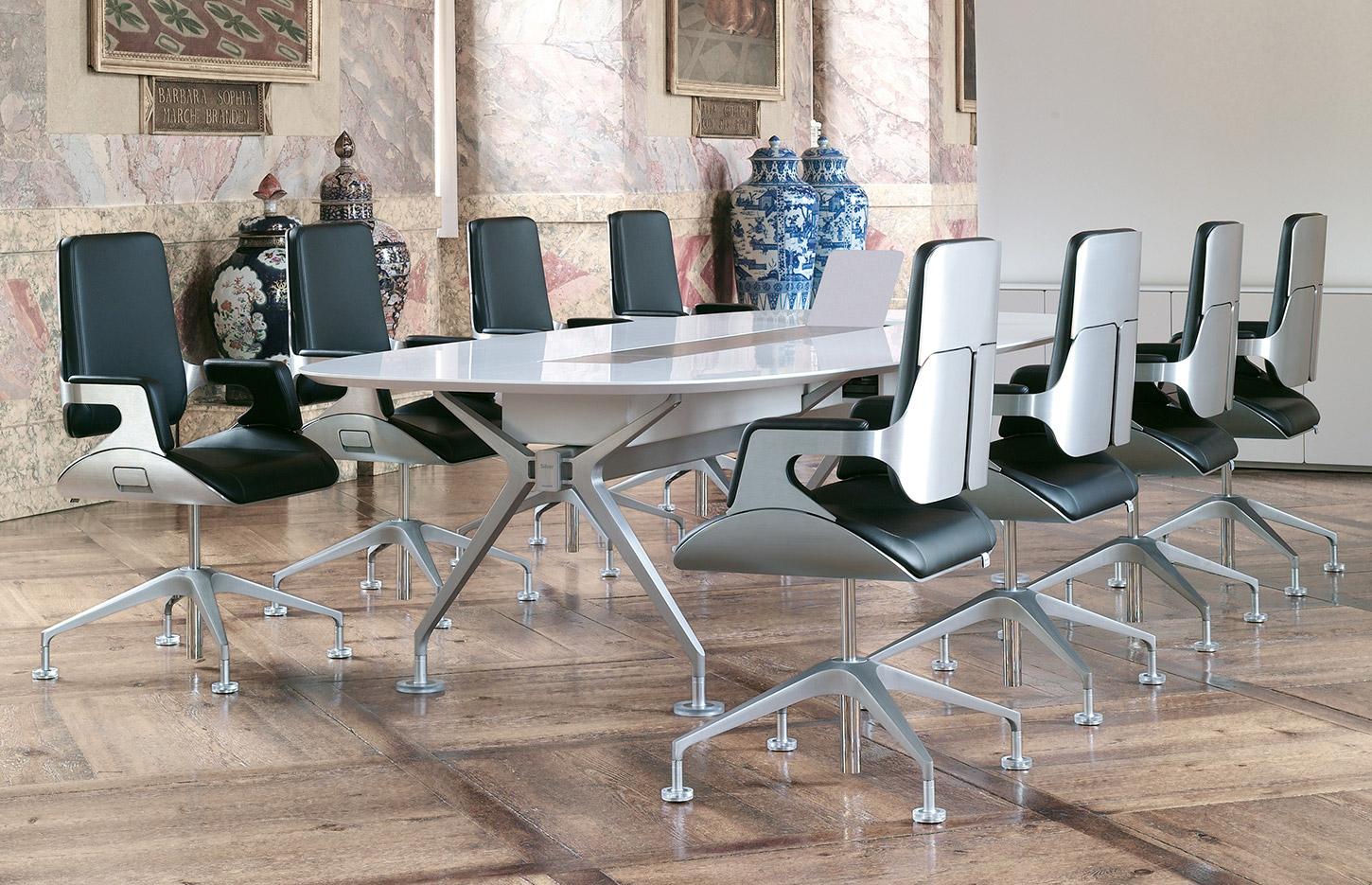 Fauteuil de direction par Interstuhl en acier blanc ou aluminium, gamme Silver, mobilier de bureau France