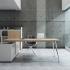 Bureau opératif direction pieds sattelites métal, gamme Svinica - France Bureau