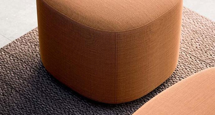 Description Trebbia fauteuil Fauteuil d\'accueil