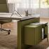 Bureau de direction, détail piètement structurel laqué vert olive, gamme Trebecco - France Bureau
