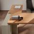 Bureau de direction, détail plateau bois clair et piètement laqué taupe, gamme Trebecco - France Bureau