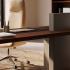 Bureau de direction, détail plateau bois et piètement laqué taupe, gamme Trebecco - France Bureau