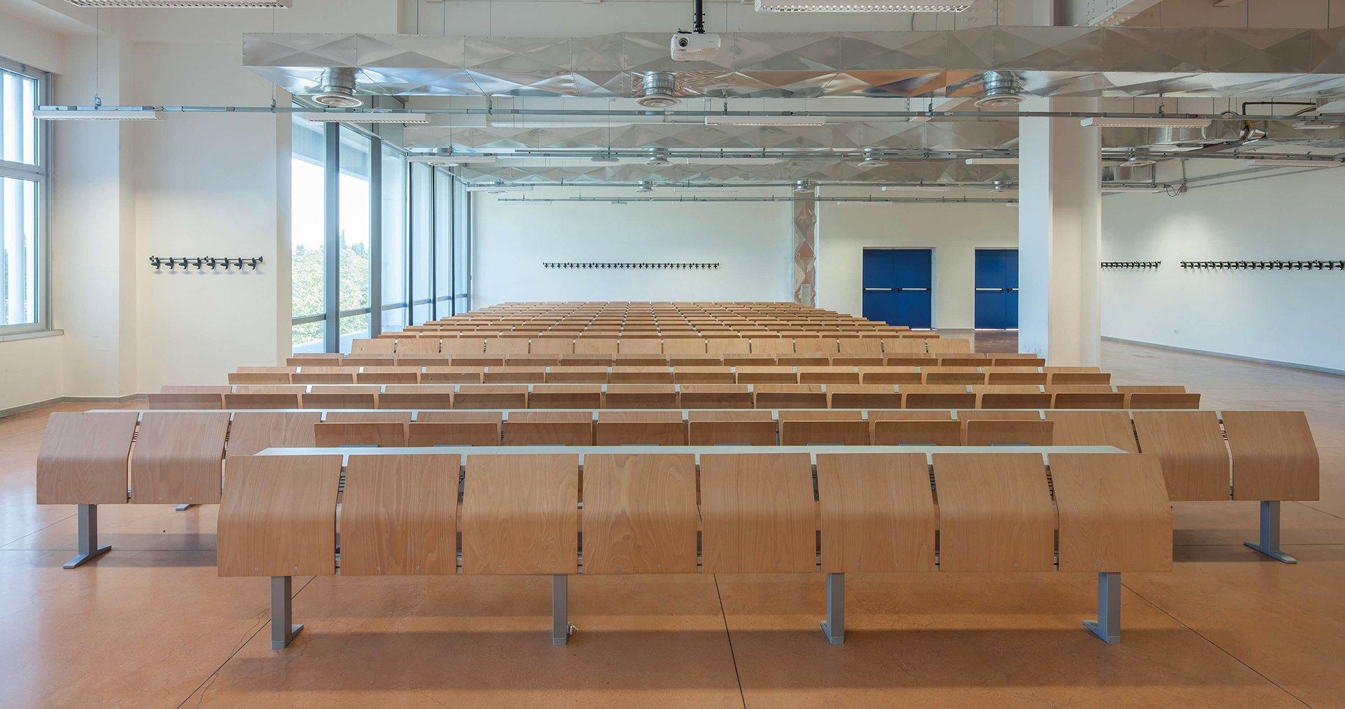 Www Francebureau Com Amphitheatre Trivor