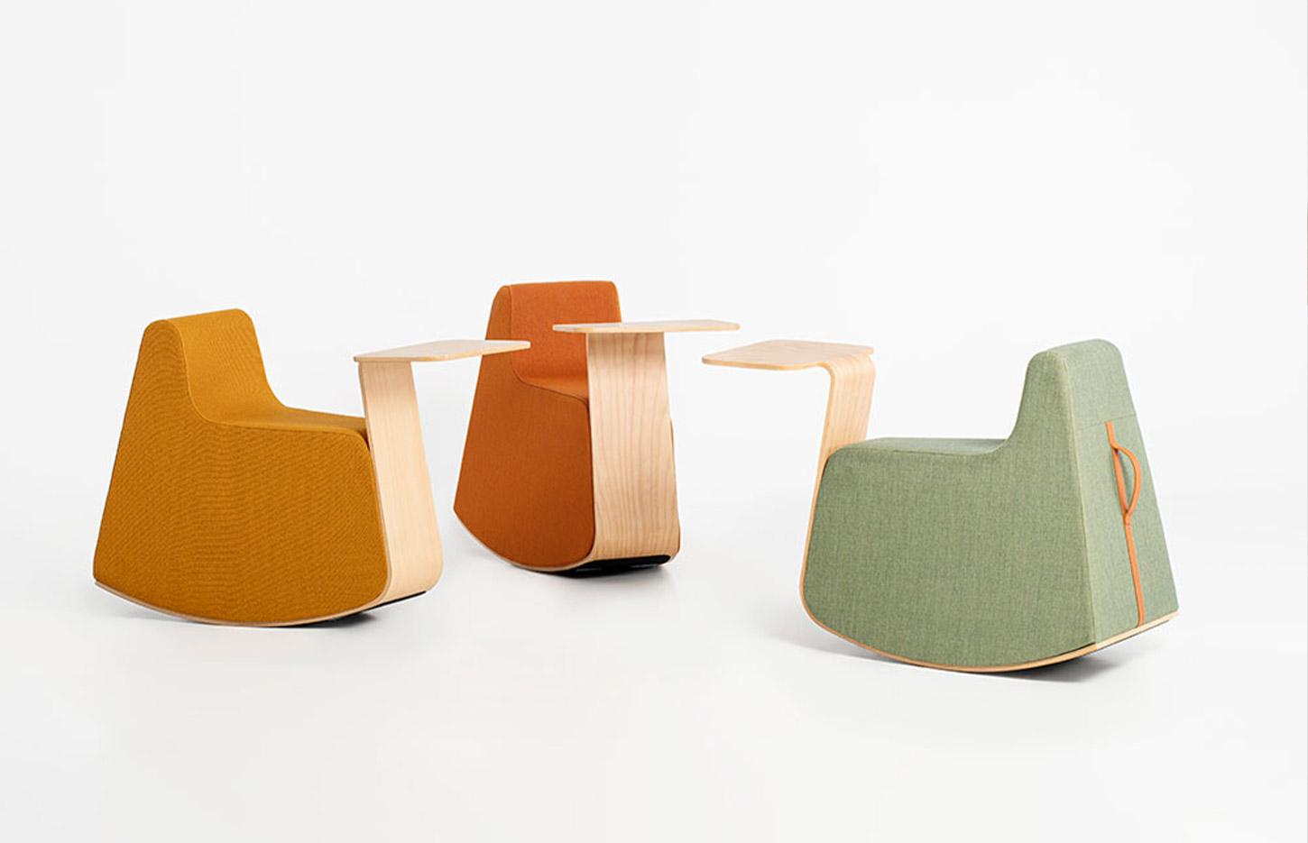 Pouf basculant rembourré en tissu avec tablette en bois - Gamme Vaccarès - France Bureau	