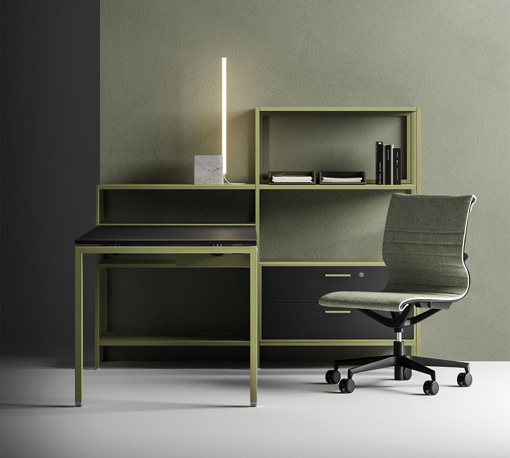 Bureau individuel plateau mélaminé pieds droits en métal, gamme Vorlaz - France Bureau